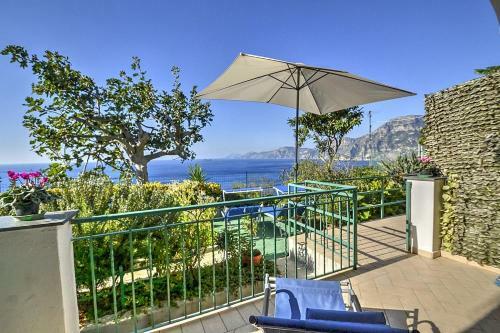Praiano Villa Sleeps 4 Air Con Wifi