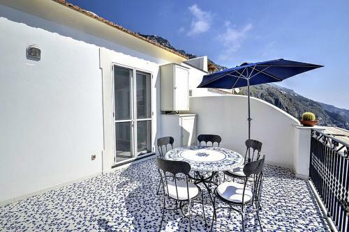 Praiano Villa Sleeps 5 Pool Air Con Wifi