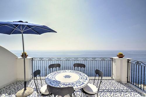 Praiano Villa Sleeps 5 Pool Air Con Wifi