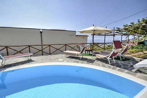 Praiano Villa Sleeps 5 Pool Air Con Wifi