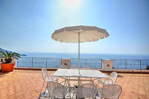 Praiano Villa Sleeps 8 Pool Air Con Wifi