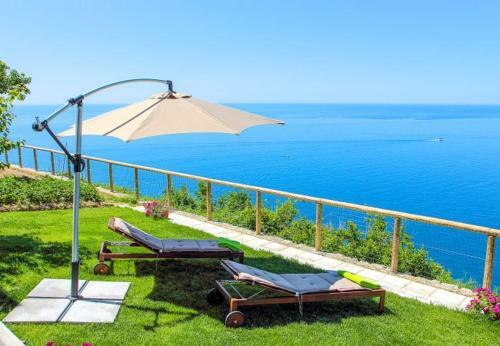 Praiano Apartment Sleeps 4