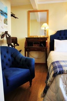 Albergue Four Seasons Pension Guest House
