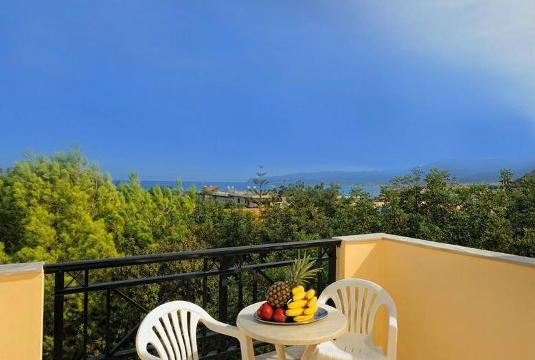 Hotel Maria Lambis