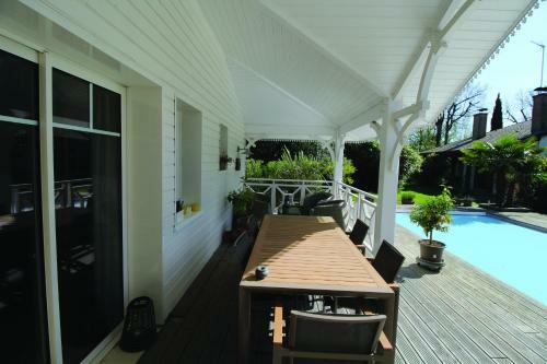 Superbe Villa Design Avec Piscine Chauff�e