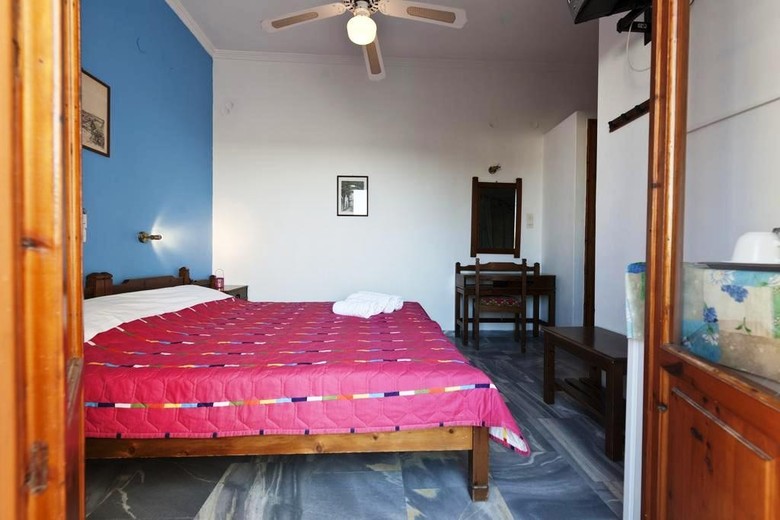 Hotel Marisa Rooms