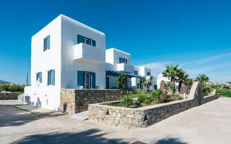 Giannoulaki Village Hotel