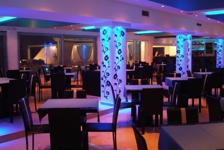 Giannoulaki Village Hotel