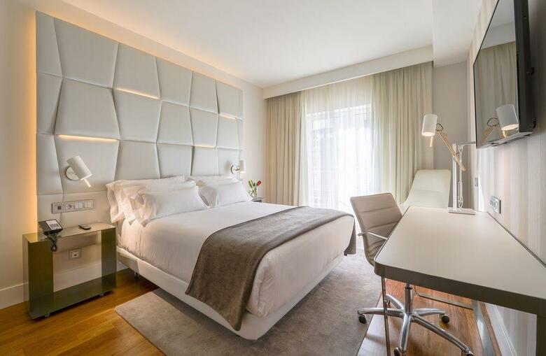Hotel NH Collection Madrid Col�n