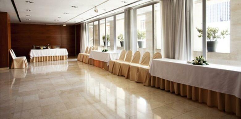 Hotel NH Collection Madrid Col�n