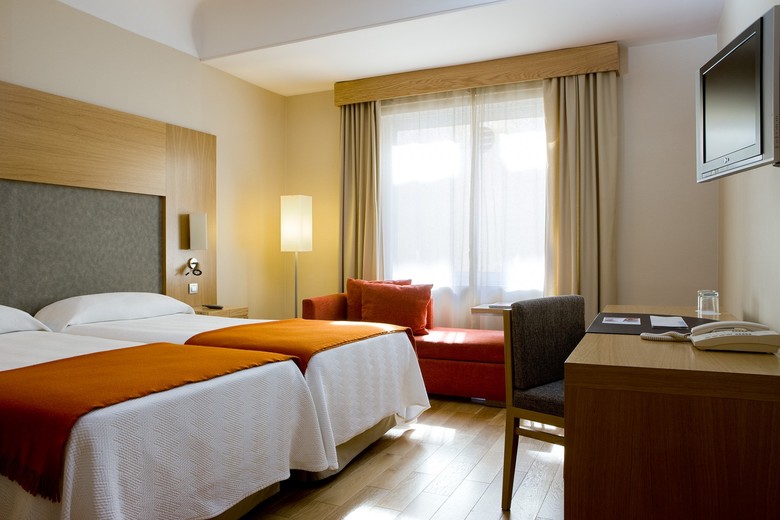 Hotel NH Collection Madrid Col�n