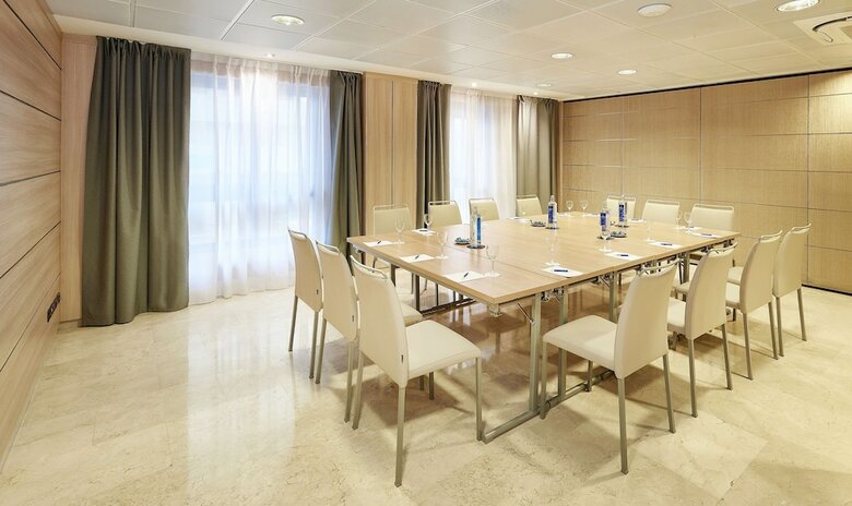 Hotel NH Logro�o Herencia Rioja