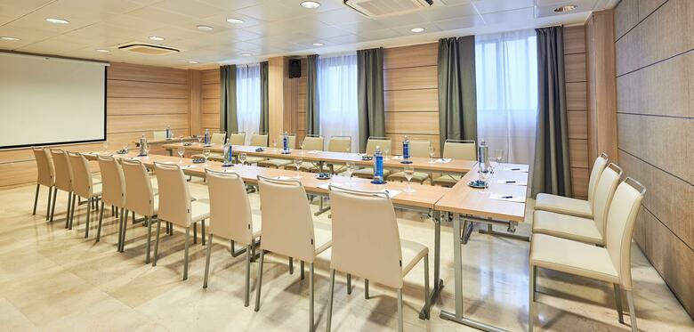 Hotel NH Logro�o Herencia Rioja