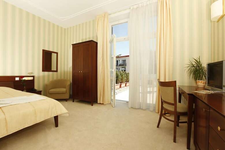Hotel Sandor Pavillon