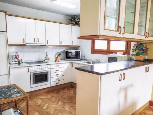Holiday Home Villa Lukuchenia