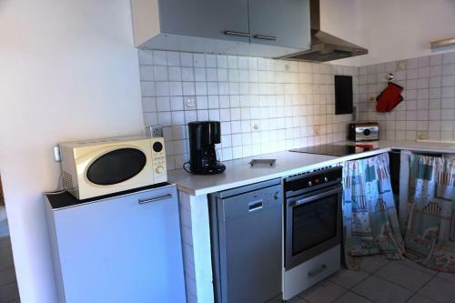 165 Rue De La Garole -096