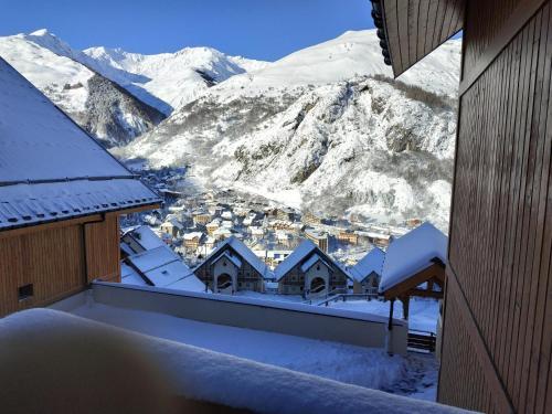 Apartment Route Des Charbonni�res