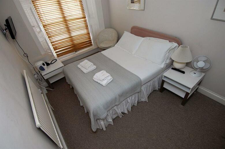 1 Lexham Gardens Hotel