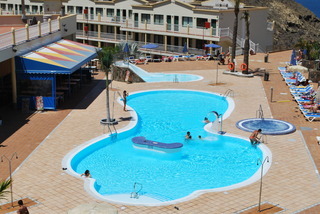 Apartamentos Natural Park