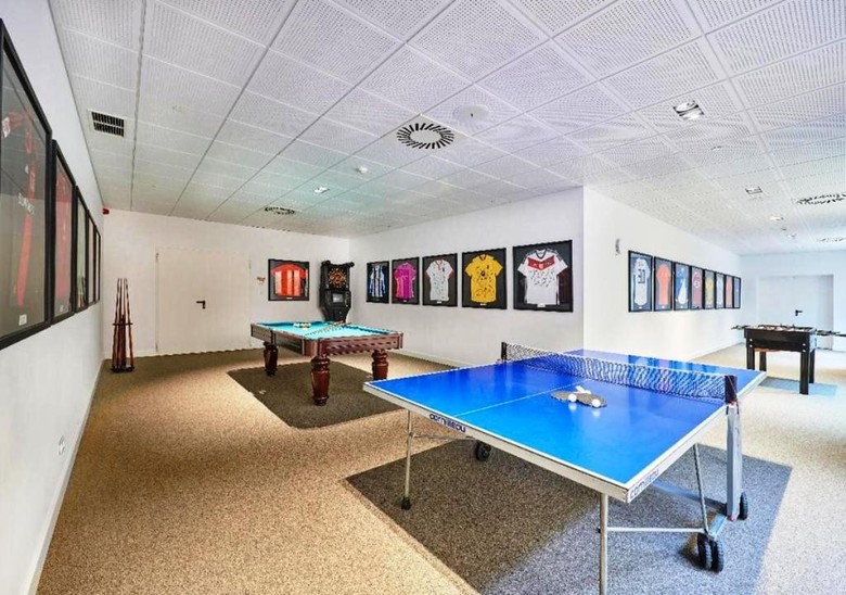 Hotel Cascade Wellness And Lifestyle Resort