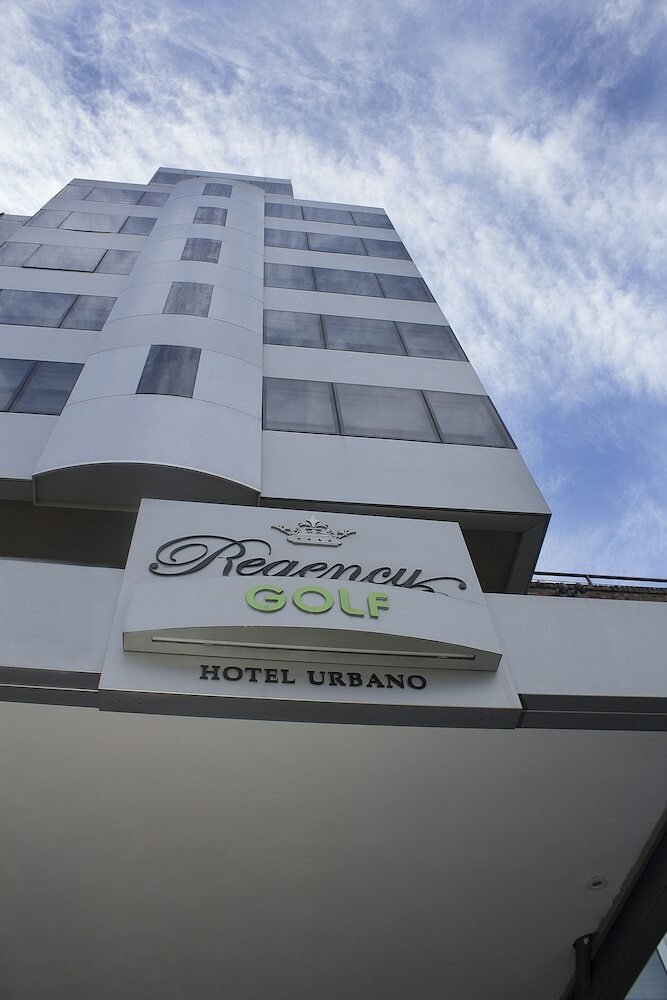 Regency Golf Hotel Urbano