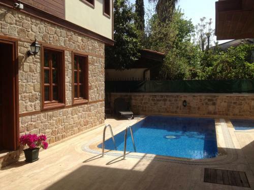 Villamavi Luxury Villas & Aparts