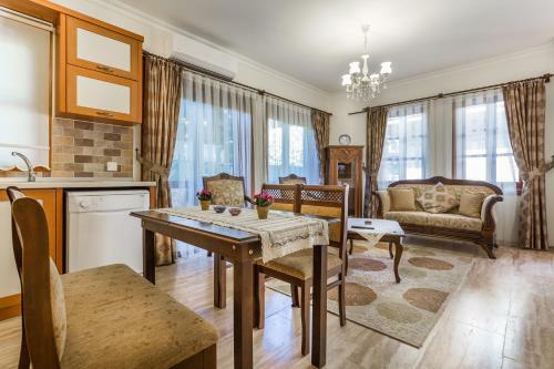 Villamavi Luxury Villas & Aparts