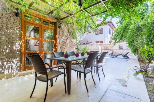 Villamavi Luxury Villas & Aparts