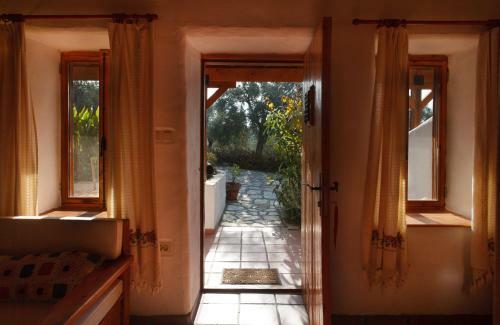 Hostal Ionia Guest House