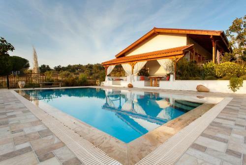 Hostal Ionia Guest House