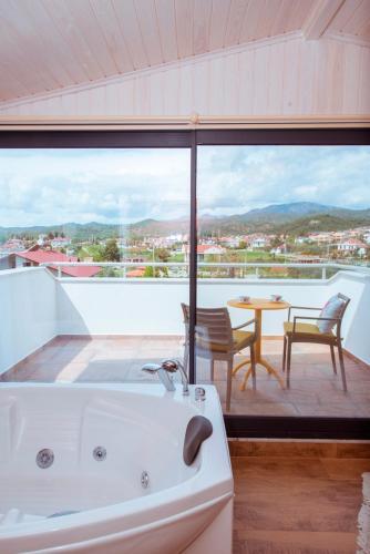 Villa Tn Hotel (adult Only)