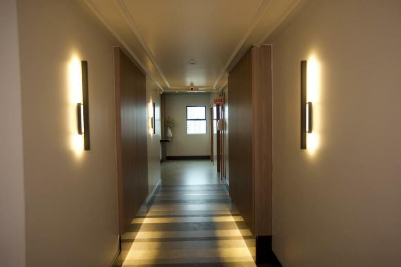 Mogano Business Hotel