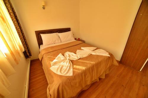 Bed & Breakfast Cave Seasons Deluxe Hotel