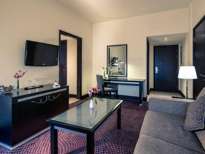 Crowne Plaza - Dubai Jumeirah, An Ihg Hotel