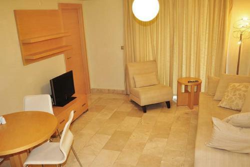 Goldcity Hotel Apartmens
