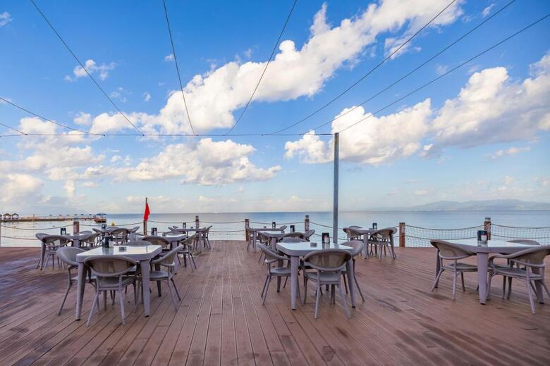 Hotel Infinity By Yelken Aquapark&resorts Ku?adasi