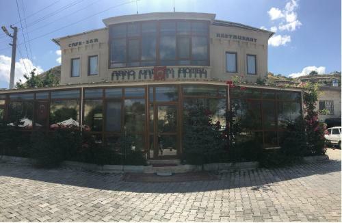Arnovalley Hotel