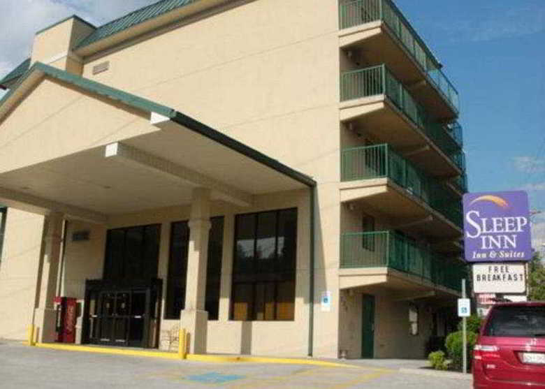 Hotel Sleep Inn & Suites