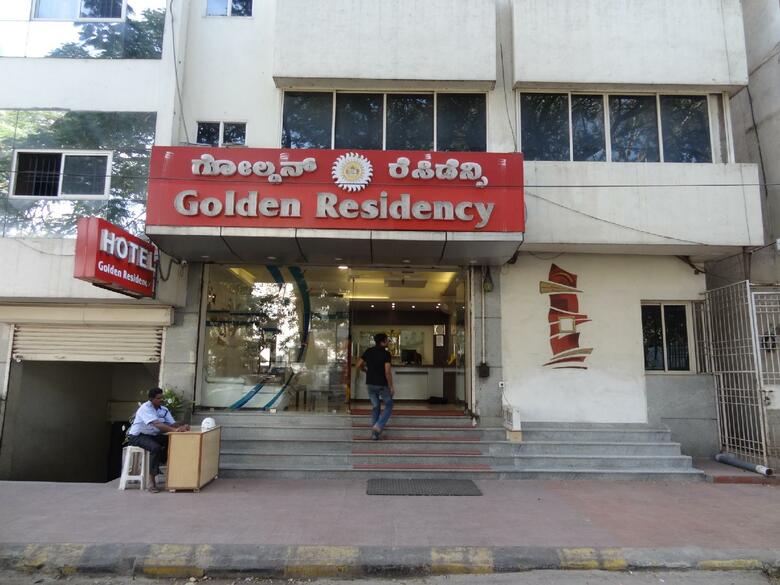 Hotel Golden Residency
