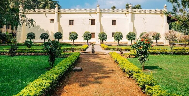 Hotel Golden Residency