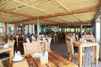 Hotel Crawford's Beach Lodge