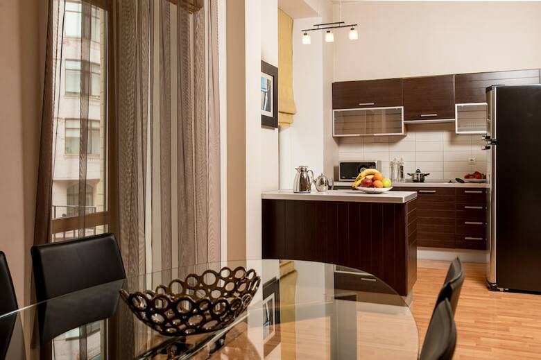 Hotel Senator Apartments City Center
