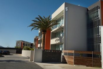 Hotel Peninsula Airlie Beach