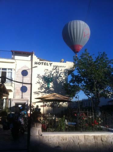 Hotel Serenity Stone House