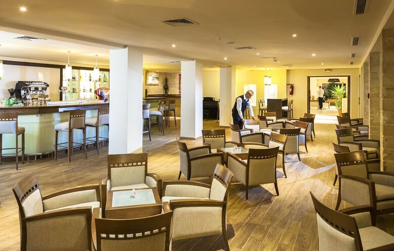 Hotel Calimera Delfino Beach Resort & Spa