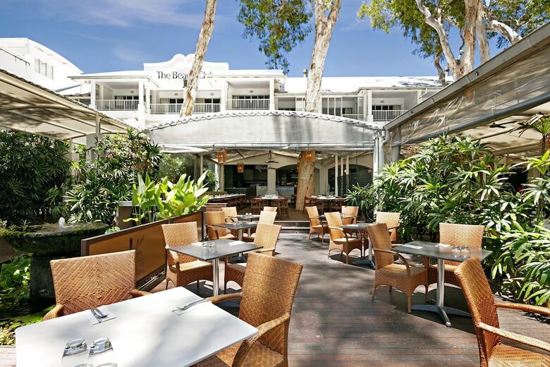 Hotel Peppers Beach Club And Spa Palm Cove