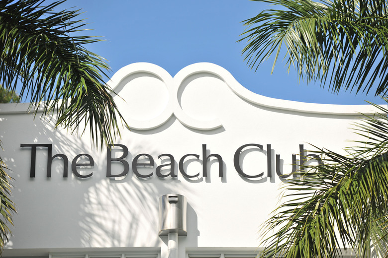 Hotel Peppers Beach Club And Spa Palm Cove