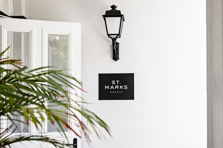 Hotel St. Marks Lodge