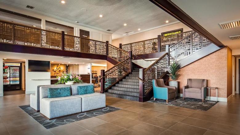 Hotel Best Western Plus Hilltop Inn