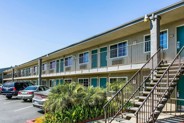 Hotel Rodeway Inn Ontario Mills Mall